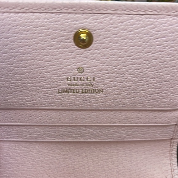 💕SOLD💕Gucci Flora Wallet. Limited edition - Picture 8 of 11